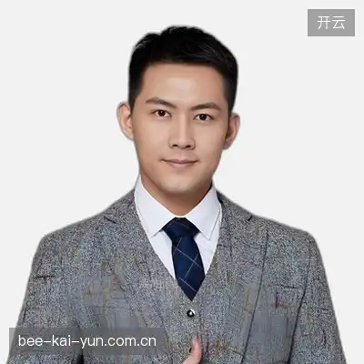 侯亮明